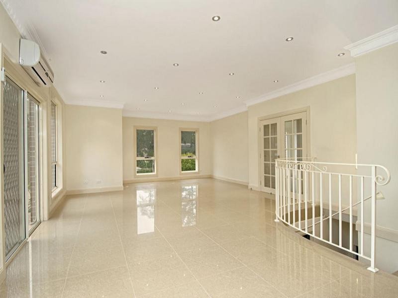 35 Cook Street, Baulkham Hills NSW 2153