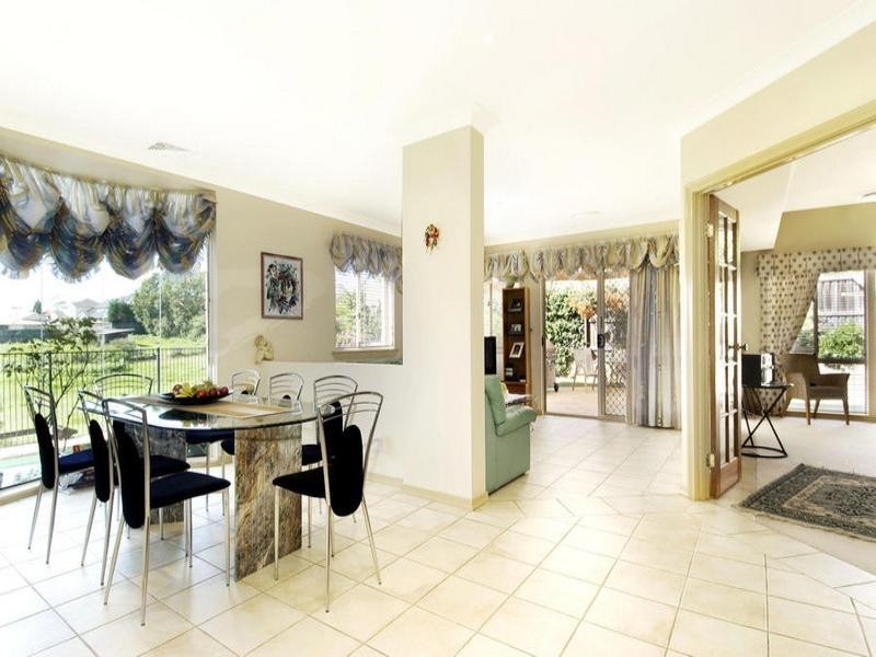 21 Evesham Court, Baulkham Hills NSW 2153