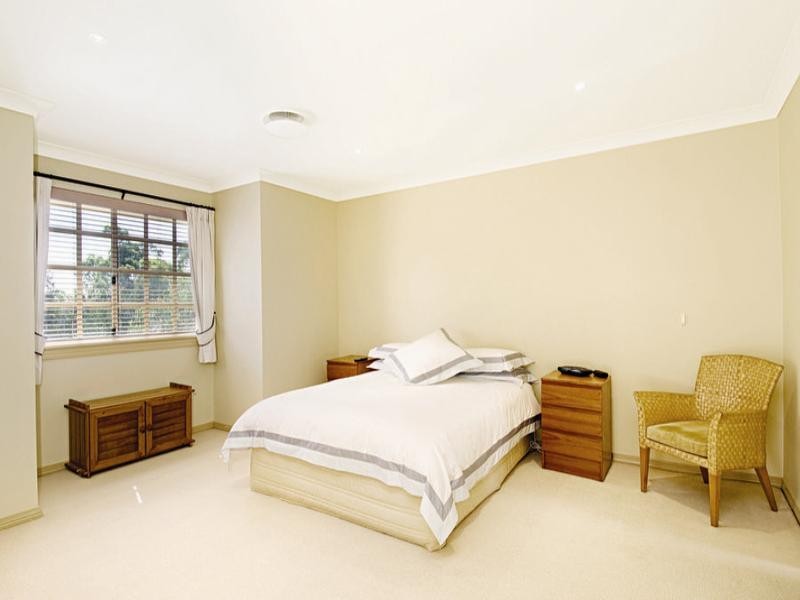 21 Evesham Court, Baulkham Hills NSW 2153