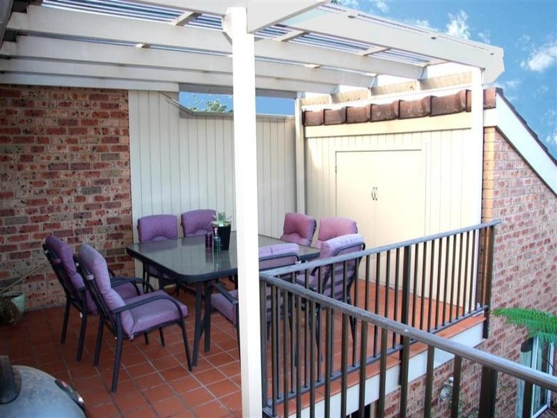 2/35 Linton Street, Baulkham Hills NSW 2153