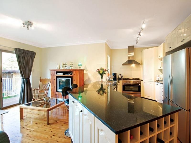 8 Kareela Road, Baulkham Hills NSW 2153