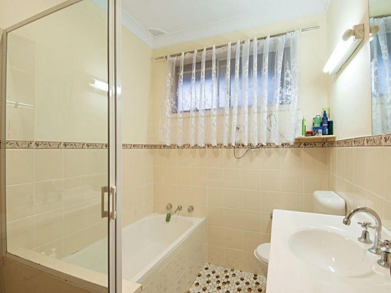 11 Priory Court, Baulkham Hills NSW 2153