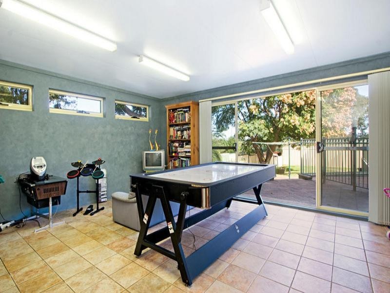 45 Gideon Street, Winston Hills NSW 2153