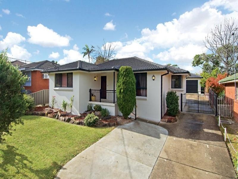 11 Reilleys Road, Winston Hills NSW 2153