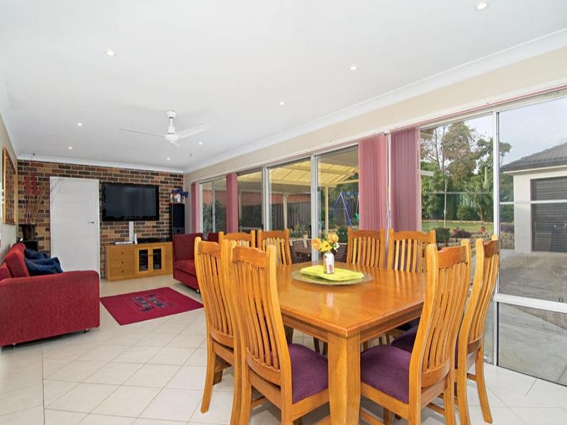 11 Reilleys Road, Winston Hills NSW 2153