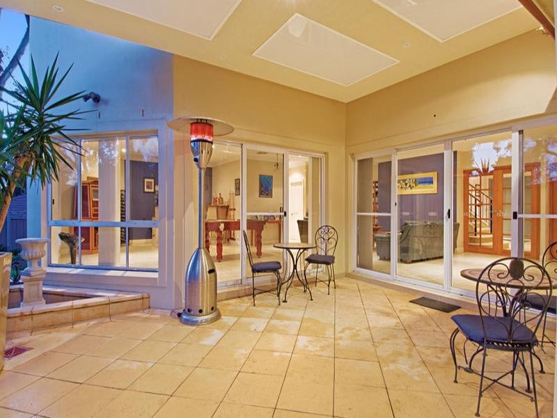 16 Justine Avenue, Baulkham Hills NSW 2153