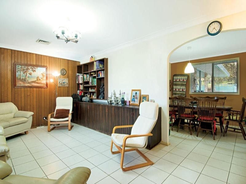 5 Watson Place, Northmead NSW 2152