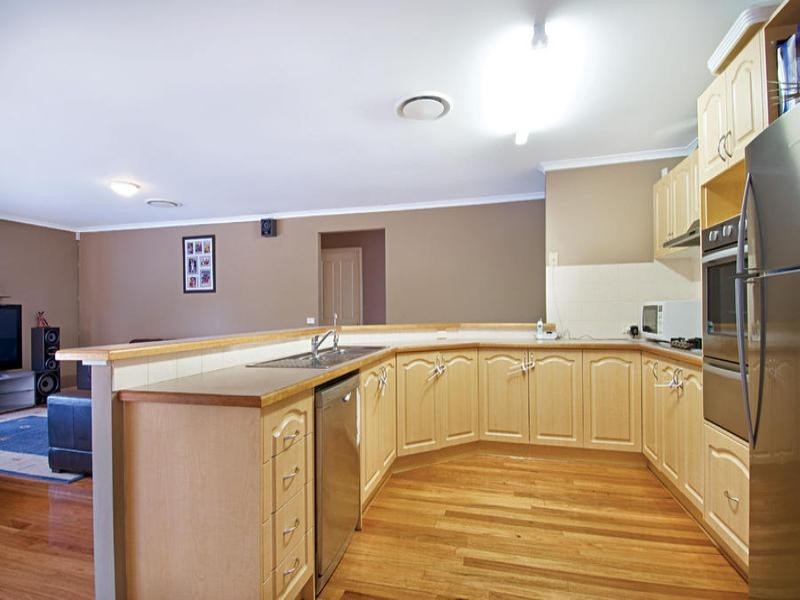 8 Denman Court, Glenwood NSW 2768