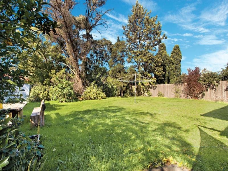 44 Merindah Road, Baulkham Hills NSW 2153