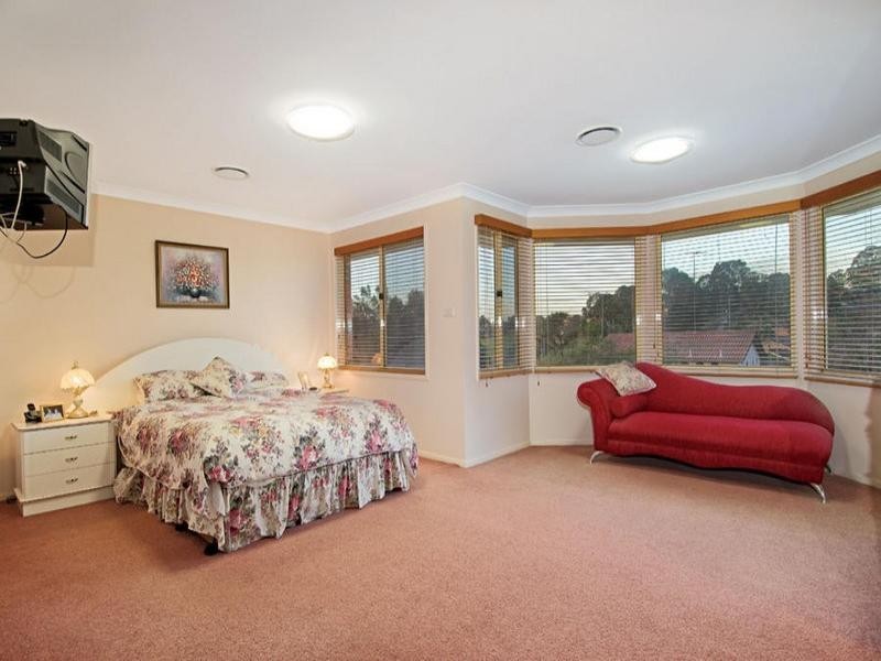 13 Kanangra Avenue, Baulkham Hills NSW 2153