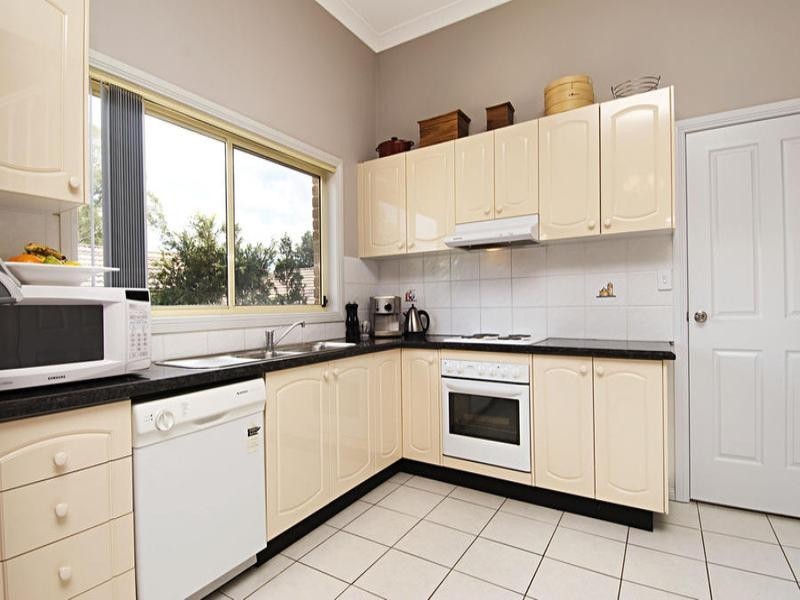 8/16-18 Cross Street, Baulkham Hills NSW 2153