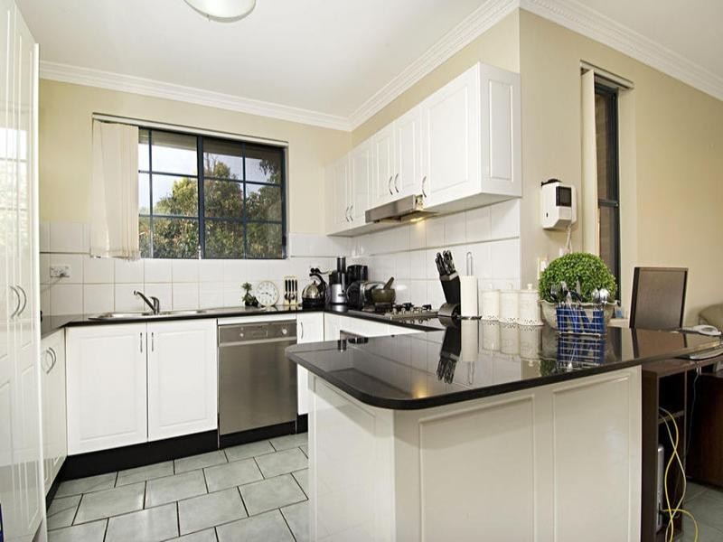 10/48-54 Cecil Avenue, Castle Hill NSW 2154