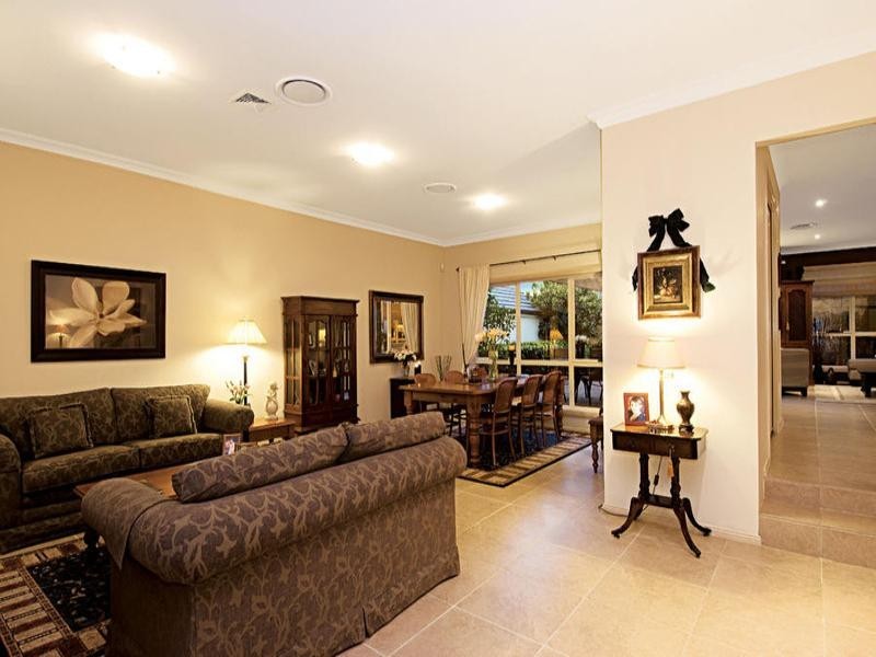 45 Linden Way, Bella Vista NSW 2153