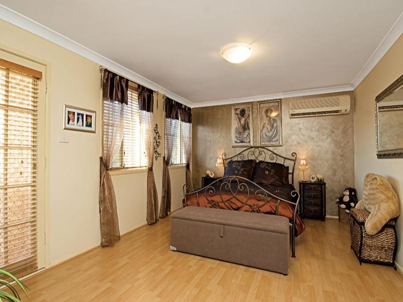 4 Blackwattle Circuit, Northmead NSW 2152