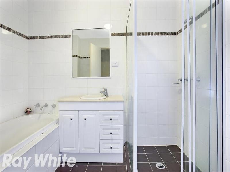 4/28-30 Jenner Street, Baulkham Hills NSW 2153