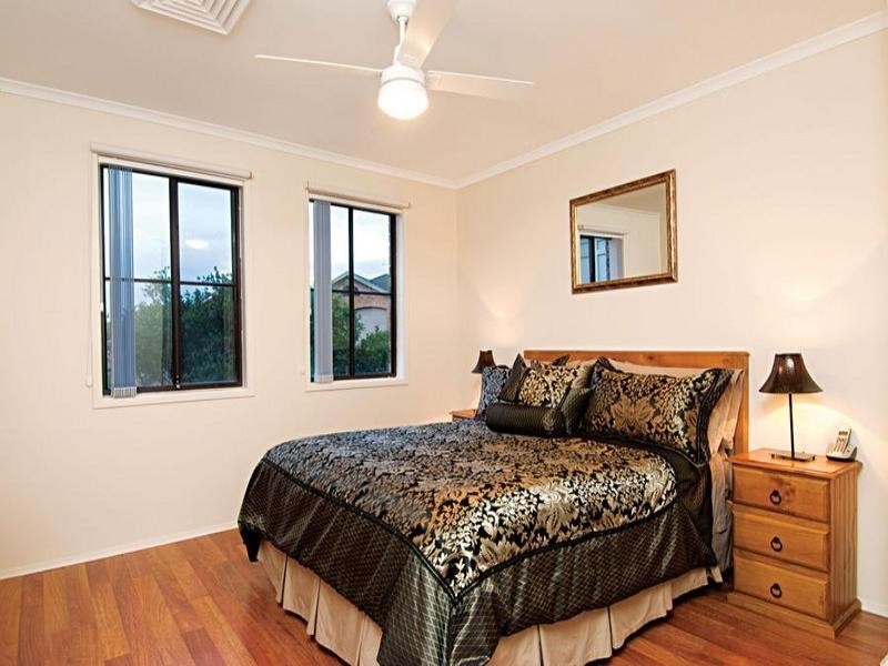 16 Fernview Place, Glenwood NSW 2768