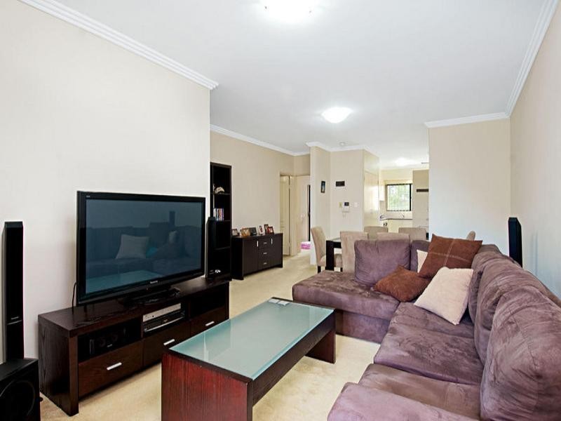 4/30-34 Redbank Road, Northmead NSW 2152