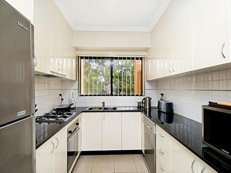 4/30-34 Redbank Road, Northmead NSW 2152