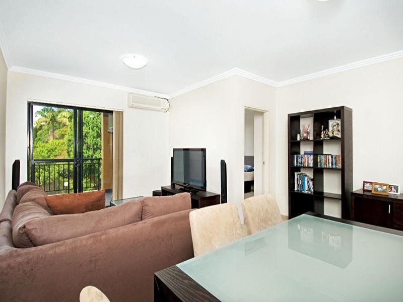 4/30-34 Redbank Road, Northmead NSW 2152