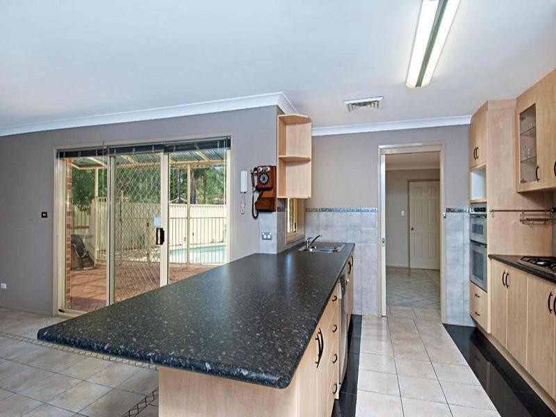 12 Bernadette Place, Baulkham Hills NSW 2153