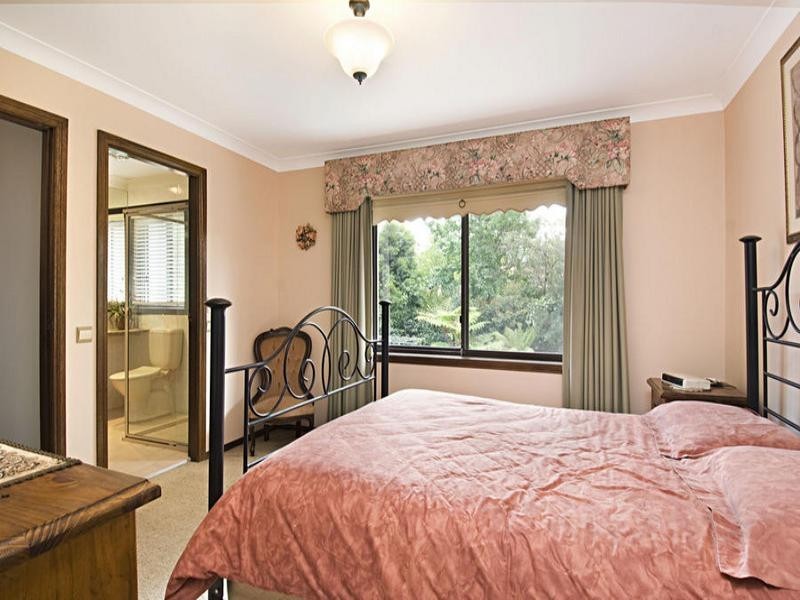 86 Cropley Drive, Baulkham Hills NSW 2153