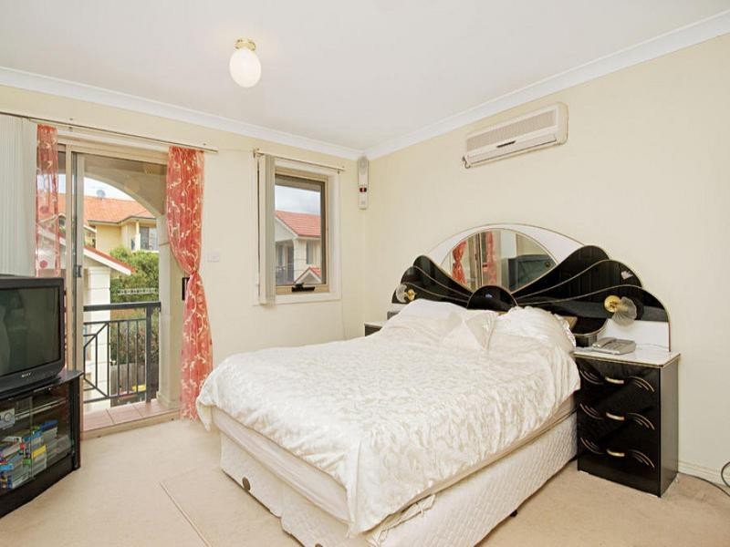 18/55-61 Old Northern Road, Baulkham Hills NSW 2153