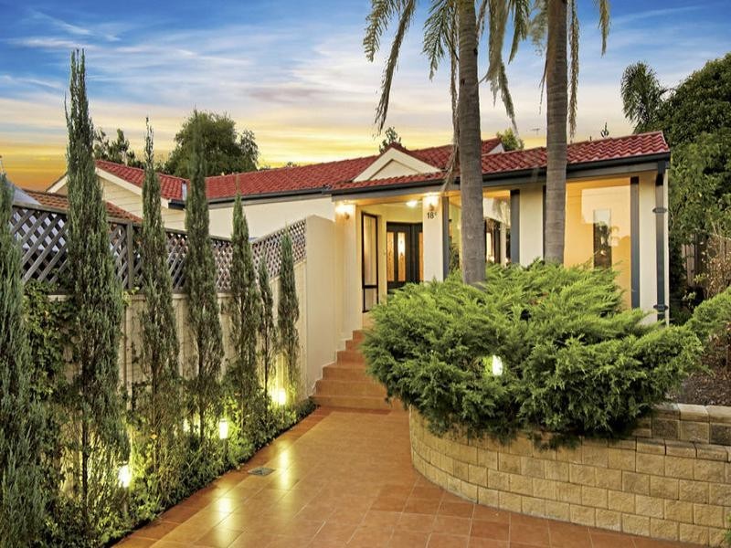 18B Delaney Drive, Baulkham Hills NSW 2153