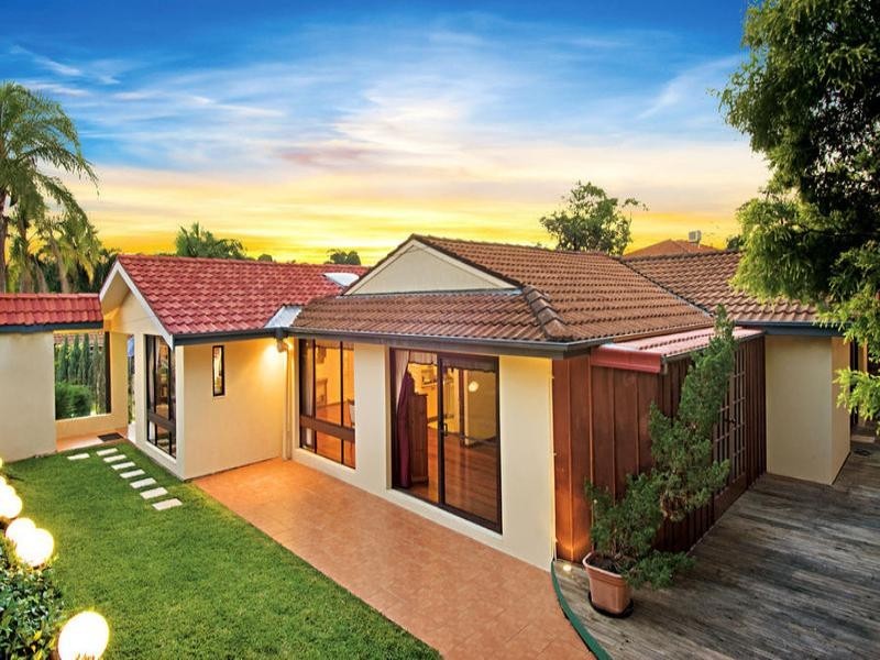 18B Delaney Drive, Baulkham Hills NSW 2153