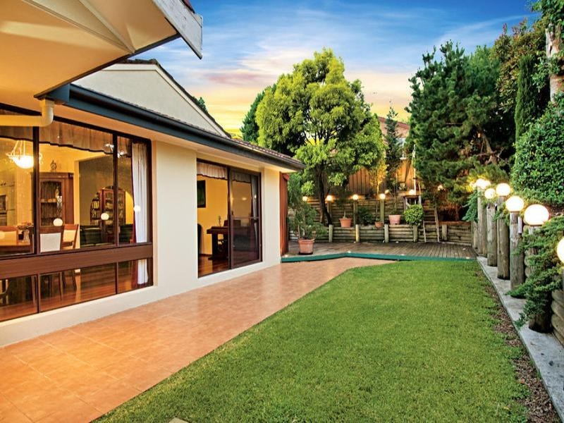 18B Delaney Drive, Baulkham Hills NSW 2153