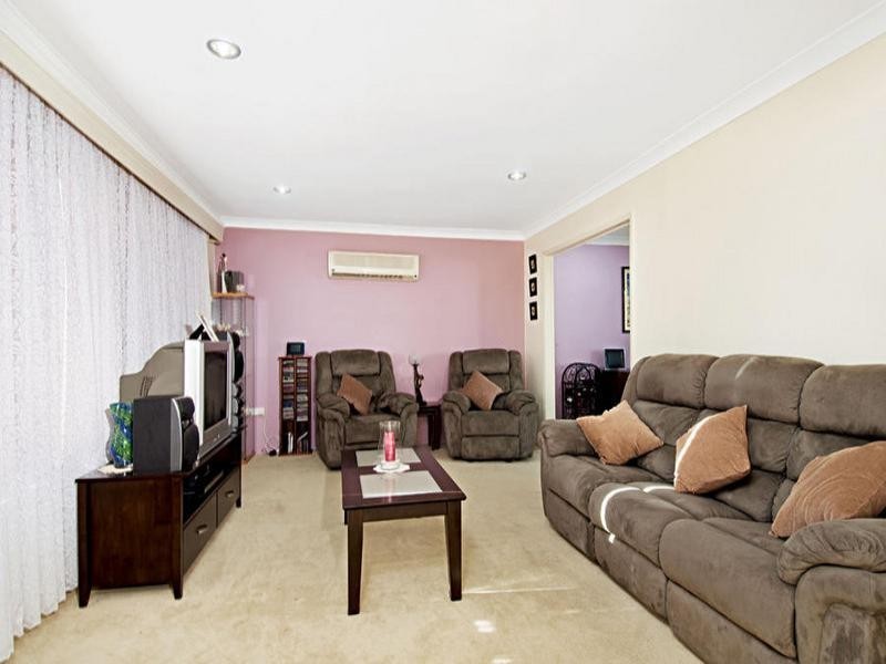 7 Talkook Place, Baulkham Hills NSW 2153