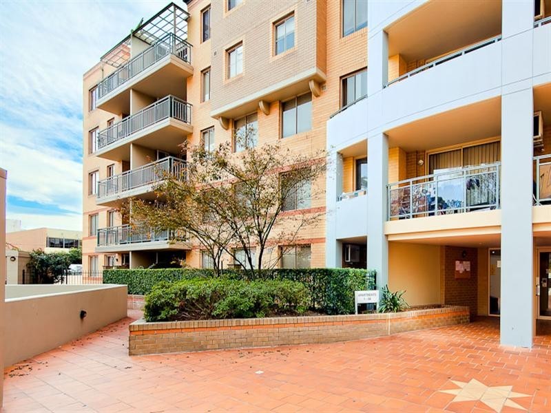 9/18 Sorrell Street, Parramatta NSW 2150