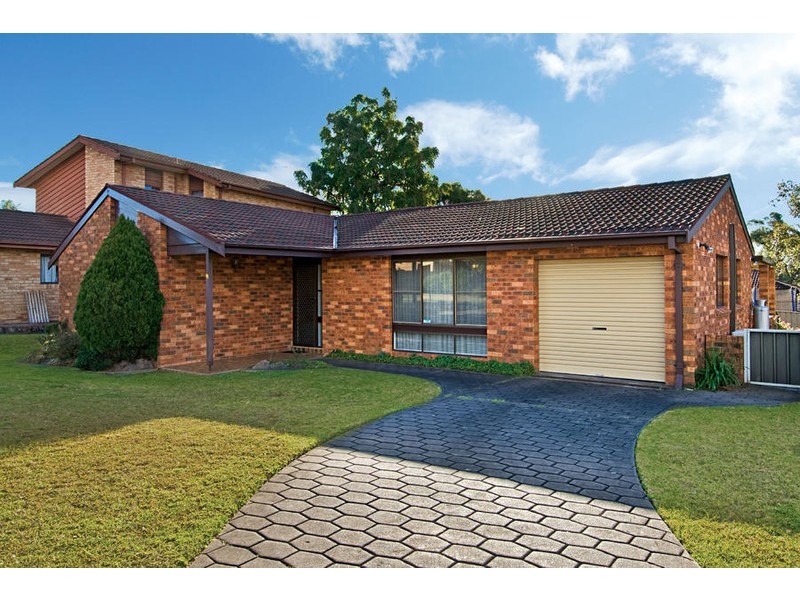 13 Woolisia Place, Baulkham Hills NSW 2153