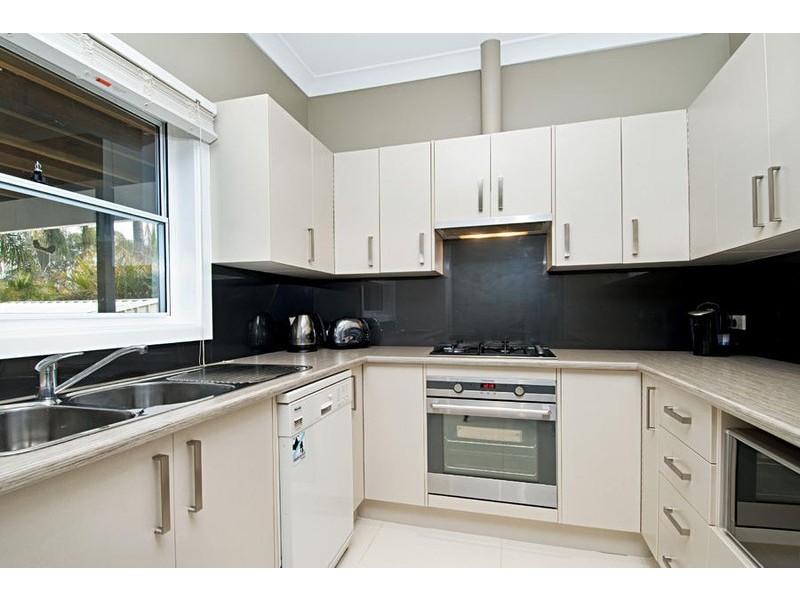 20 Peachtree Avenue, Constitution Hill NSW 2145