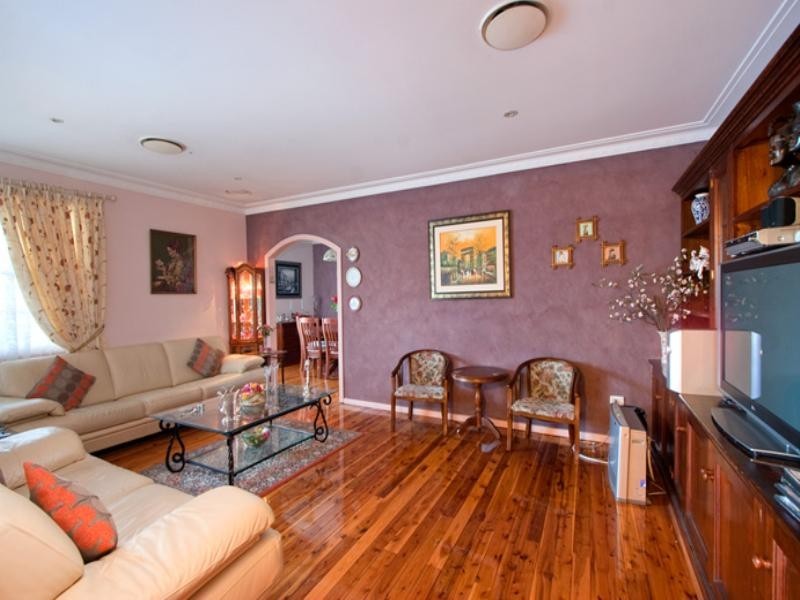 18 Suttor Place, Baulkham Hills NSW 2153