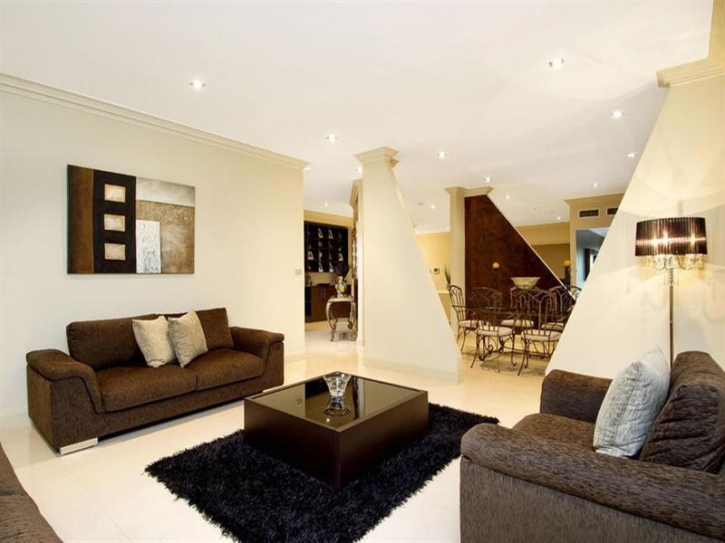 18 Greenleaf Street, Constitution Hill NSW 2145