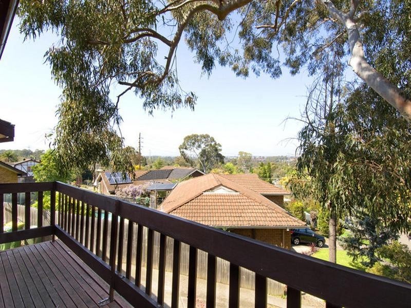 6 Skye Place, Winston Hills NSW 2153