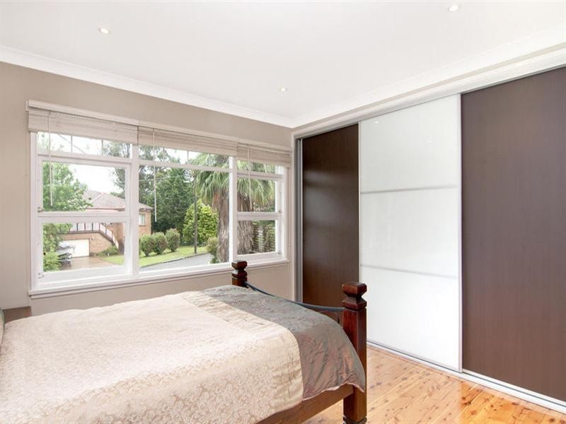 6 Christopher Street, Baulkham Hills NSW 2153