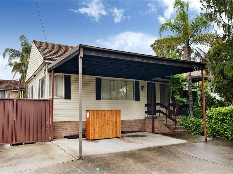 31 Frederick Street, Blacktown NSW 2148