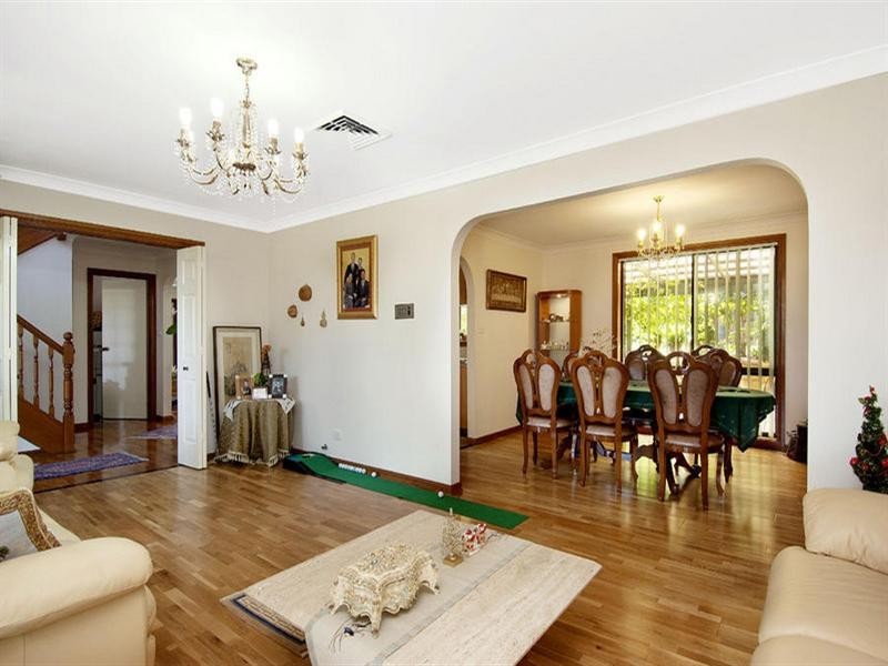 13 Allandale Drive, Baulkham Hills NSW 2153