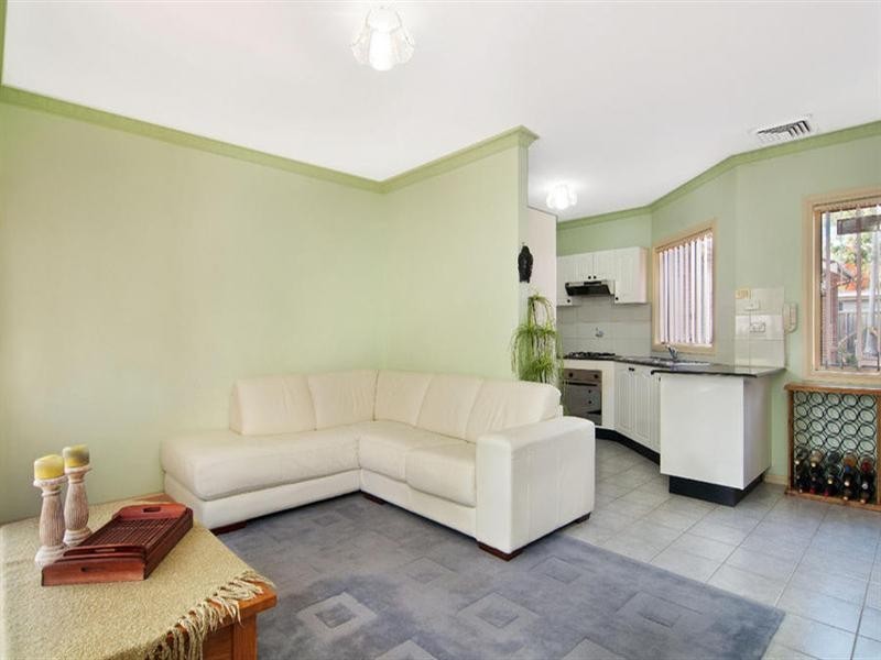 4/34-36 Oakland Avenue, Baulkham Hills NSW 2153