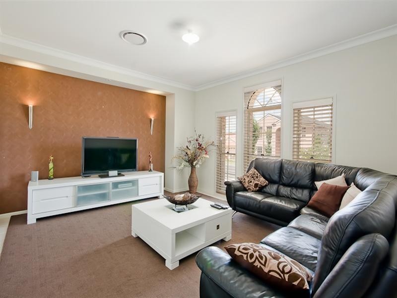 7 Cabine Place, Beaumont Hills NSW 2155