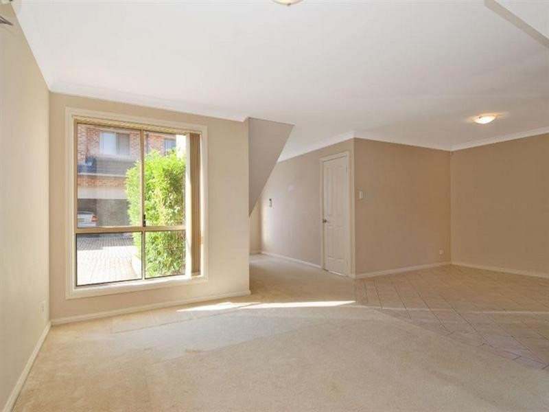 9/125-127 Old Northern Road, Baulkham Hills NSW 2153