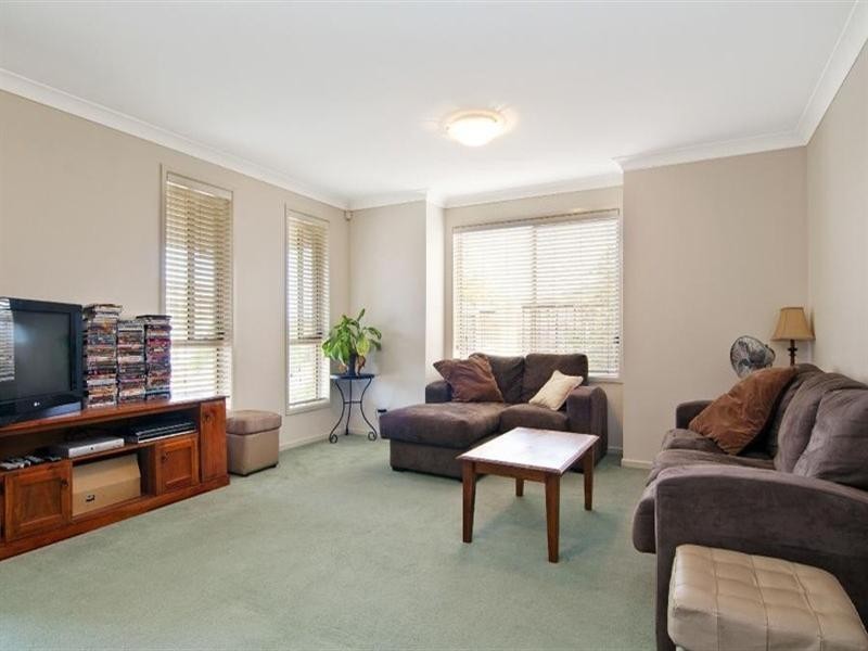 32 Rothwell Circuit, Glenwood NSW 2768