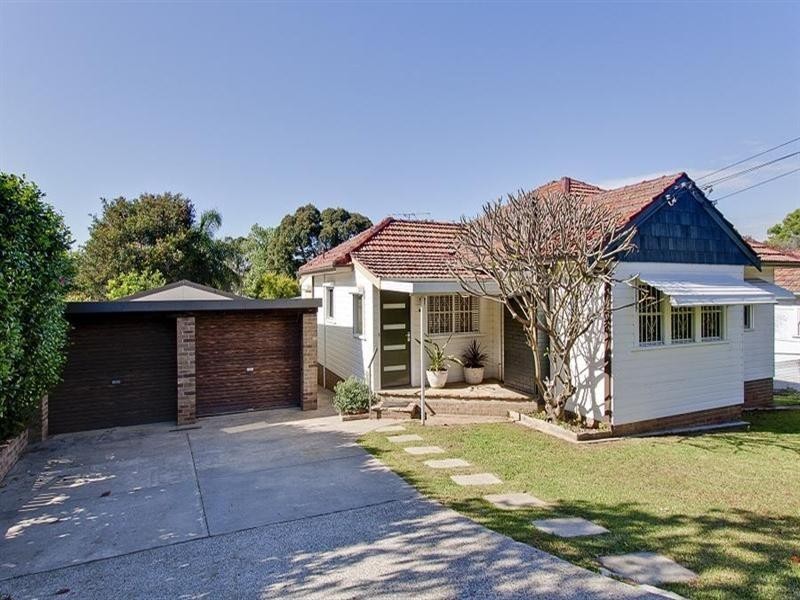 2 Woodlands Street, Baulkham Hills NSW 2153