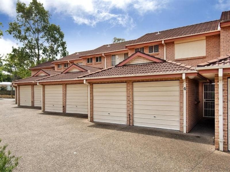 4/235-241 Windsor Road, Northmead NSW 2152