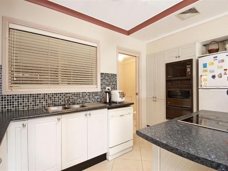 4/235-241 Windsor Road, Northmead NSW 2152