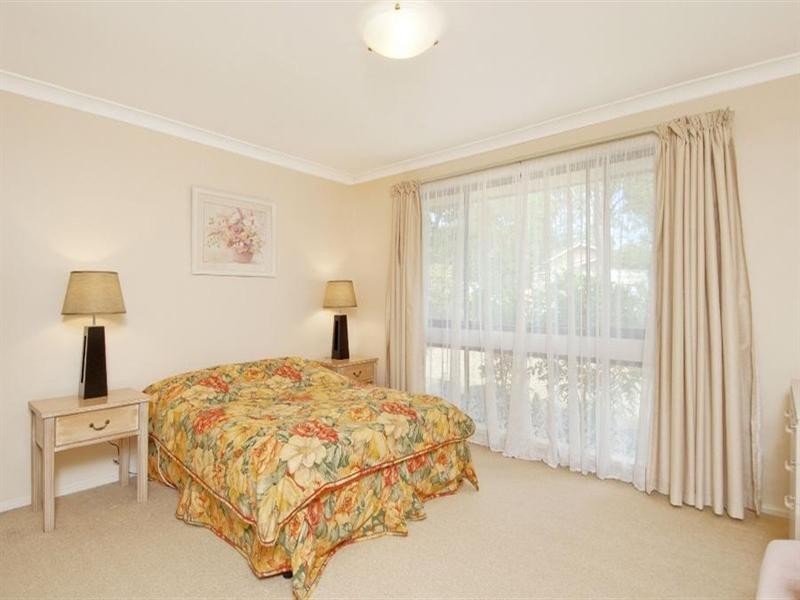 8 Victor Close, Baulkham Hills NSW 2153