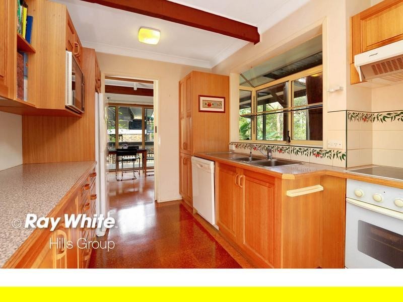 18 Burrandong Crescent, Baulkham Hills NSW 2153