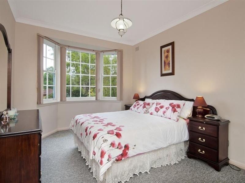 9 Jindabyne Avenue, Baulkham Hills NSW 2153