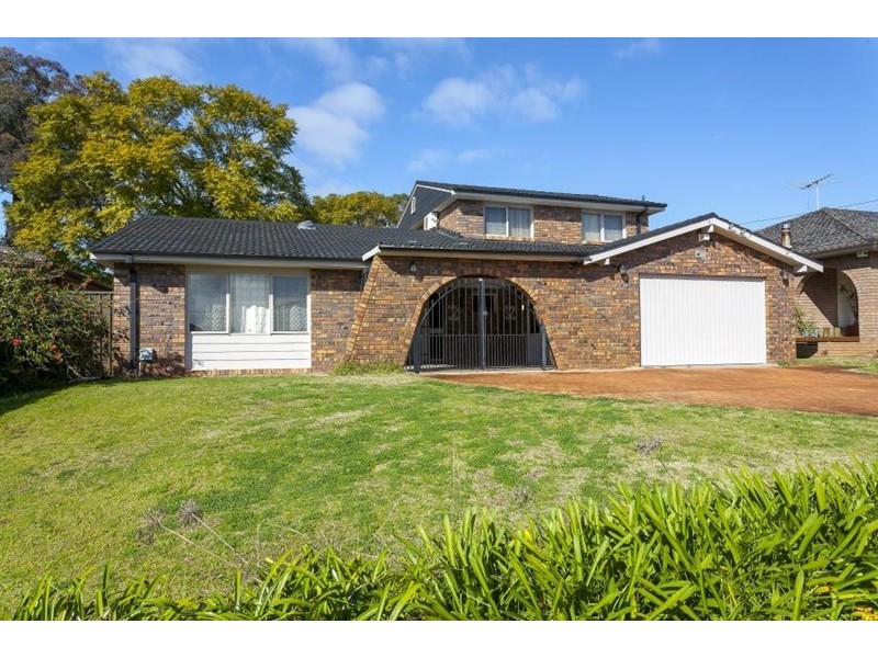68 Merindah Road, Baulkham Hills NSW 2153